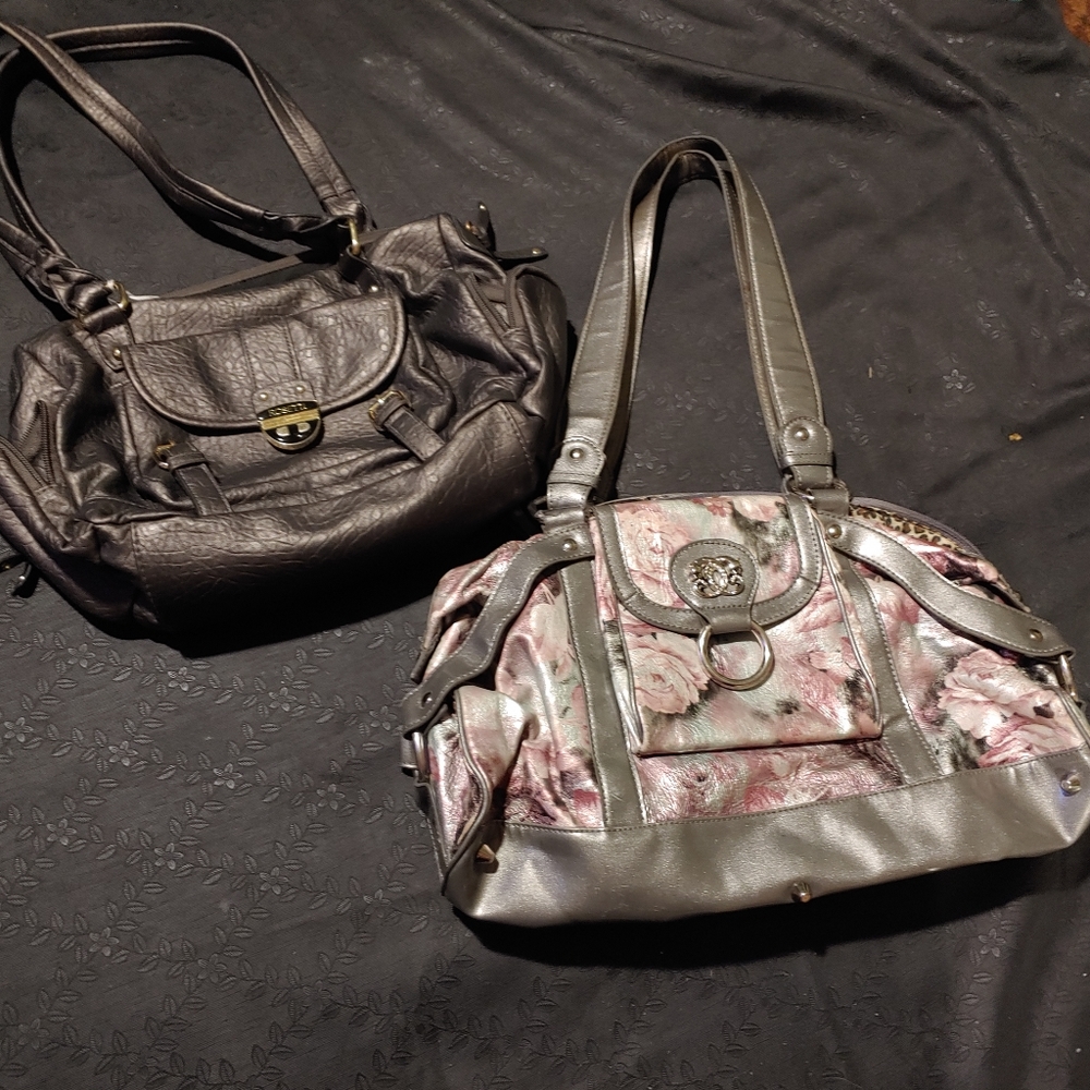 Who is beautiful and handbags